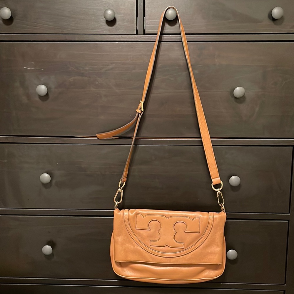 Tory Burch Versatile Leather Crossbody Bag
